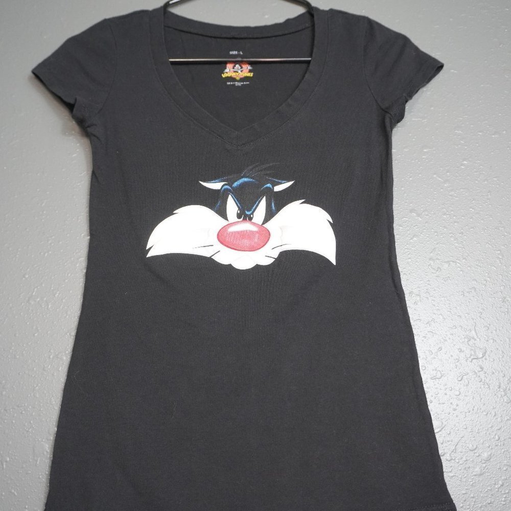 Looney Tunes Girls Black Graphic Sylvester Short Sleeve V Neck Shirt Size Large
